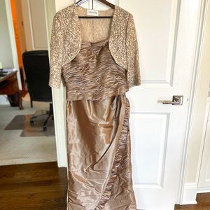 Montage Boutique Formal Gold/Bronze Maxi Dress w/Lace & Sequin Jacket Size 12